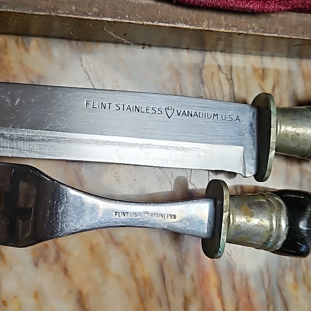 FLINT HOLLOW GROUND CUTLERY Carving Set